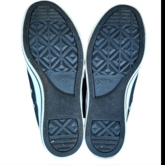 Converse MADISON All Star Chuck Taylor Athletic Tennis Sneaker Black Women 8.5 - Picture 2 of 10